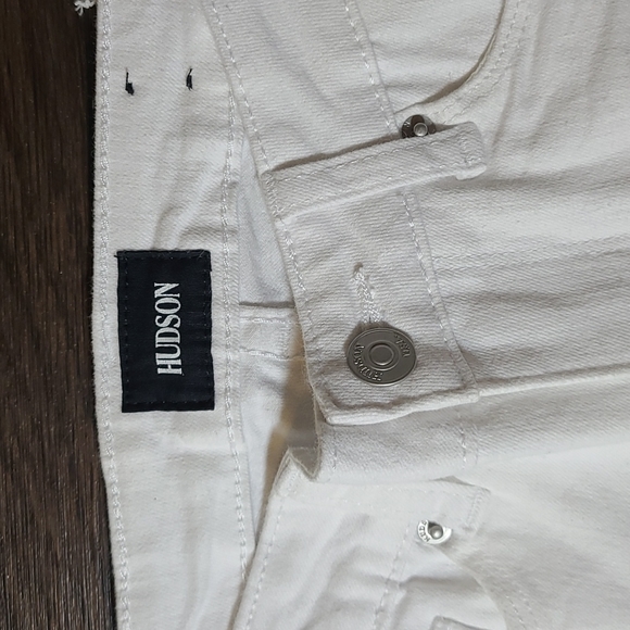 Hudson white jeans - Picture 2 of 9